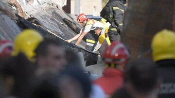 14 people killed in Serbia train station roof collapse